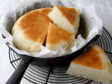 基本のフライパンで米粉パン 【プレーン】